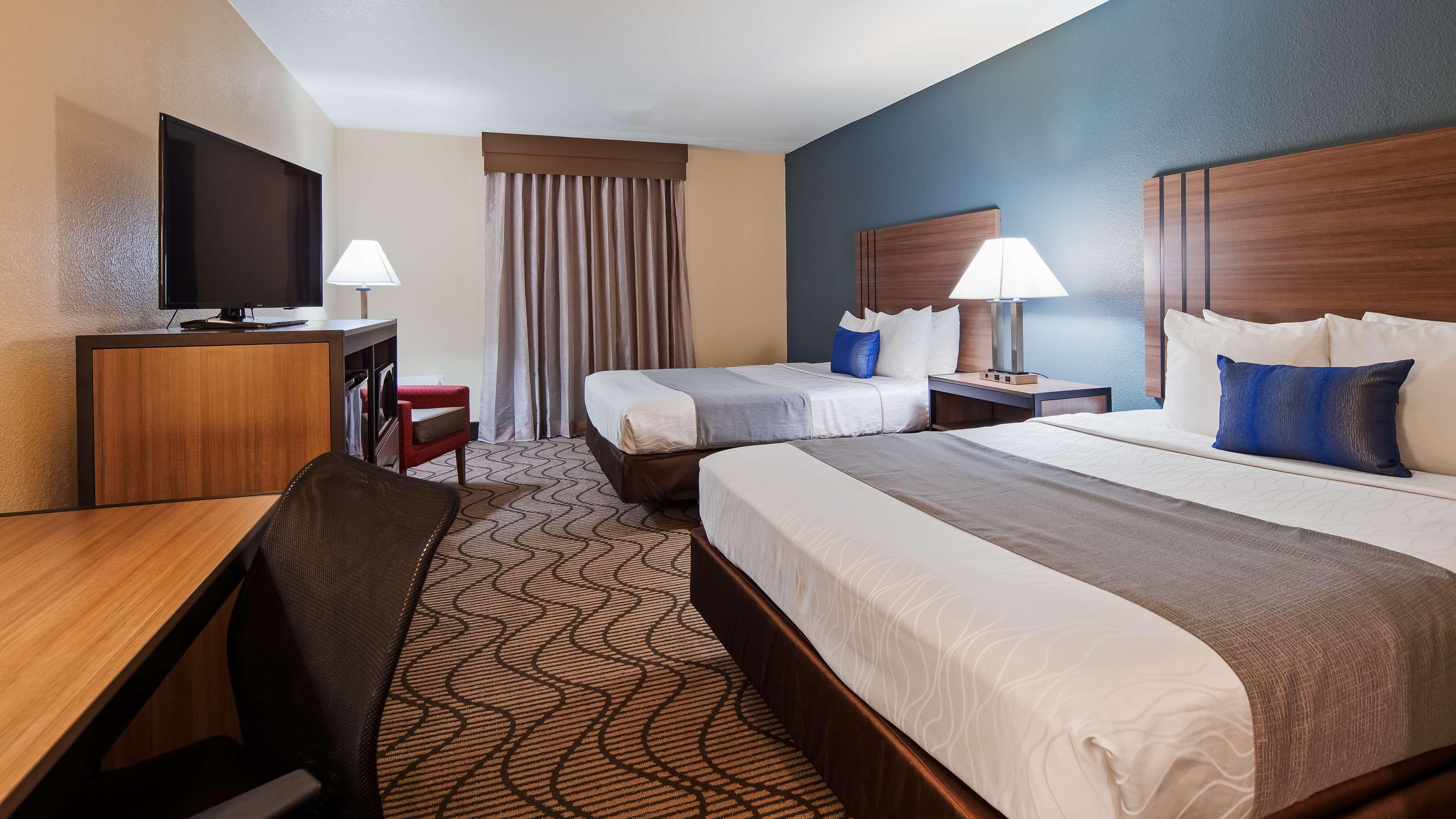 Best Western Plus Waco North Exterior photo